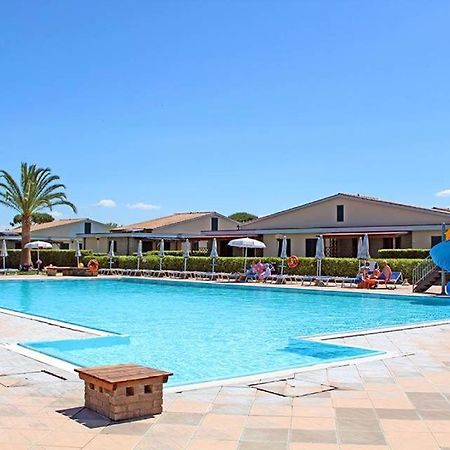 La Cecinella Apartments Marina di Cecina Bagian luar foto