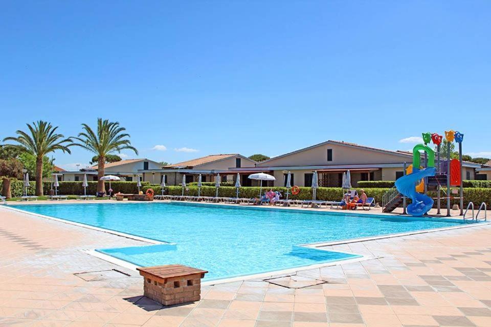 La Cecinella Apartments Marina di Cecina Bagian luar foto