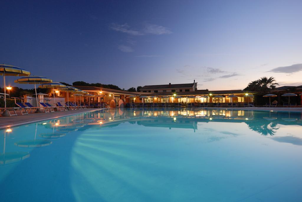 La Cecinella Apartments Marina di Cecina Bagian luar foto