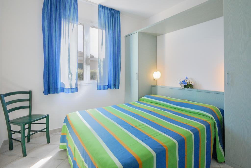 La Cecinella Apartments Marina di Cecina Bagian luar foto