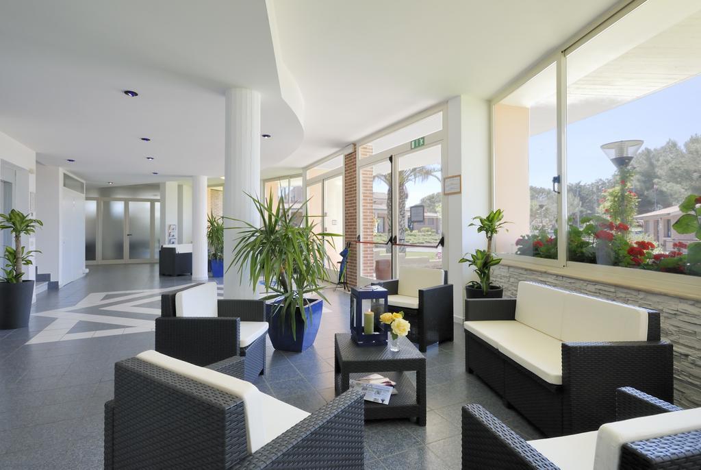 La Cecinella Apartments Marina di Cecina Bagian luar foto