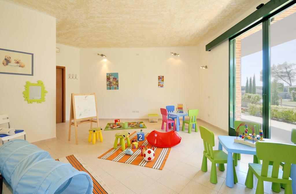 La Cecinella Apartments Marina di Cecina Bagian luar foto
